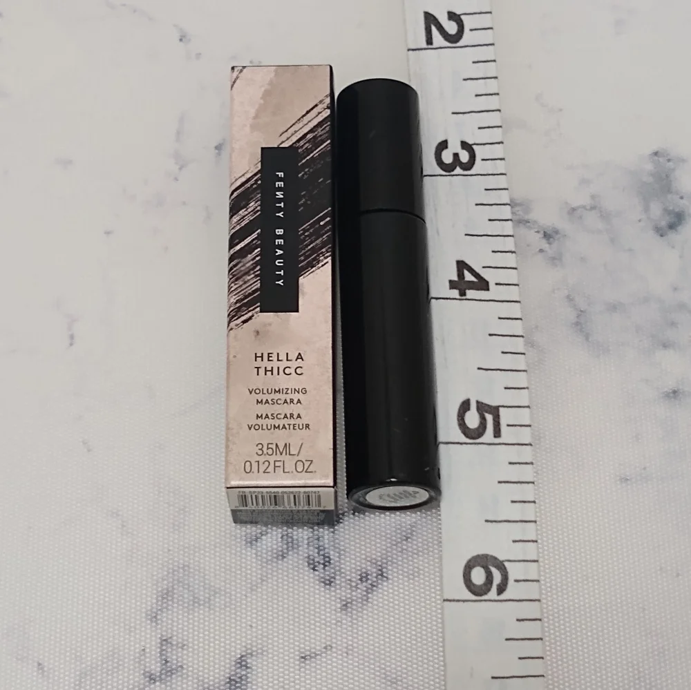 Fenty Beauty Hella Thicc Mascara Cuz I'm Black Mini Travel Size .12 oz